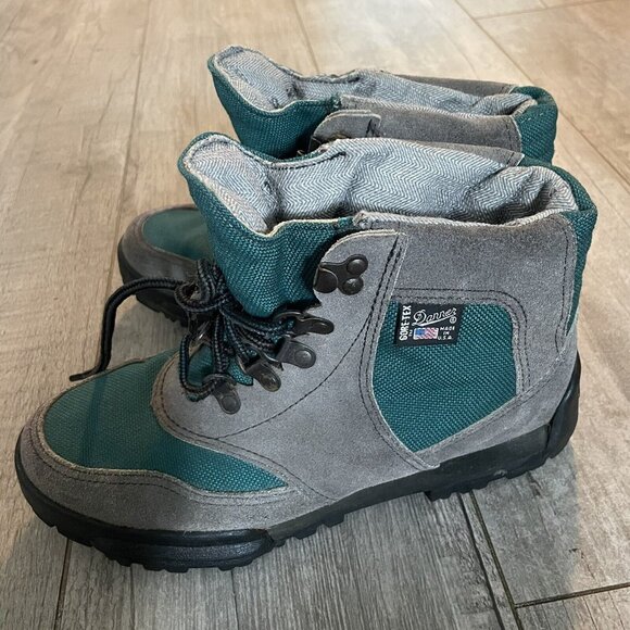 Vintage 1990 Danner Cross Hiker Boots Made in USA Size 8.5
